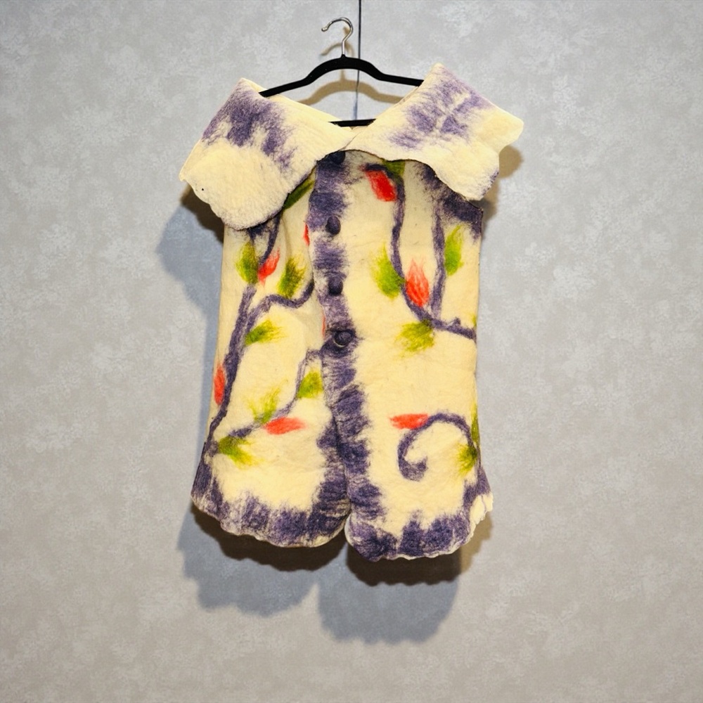 Colorful Artisan NUNO Felted Vest w/3 buttons Med - Picture 1 of 12
